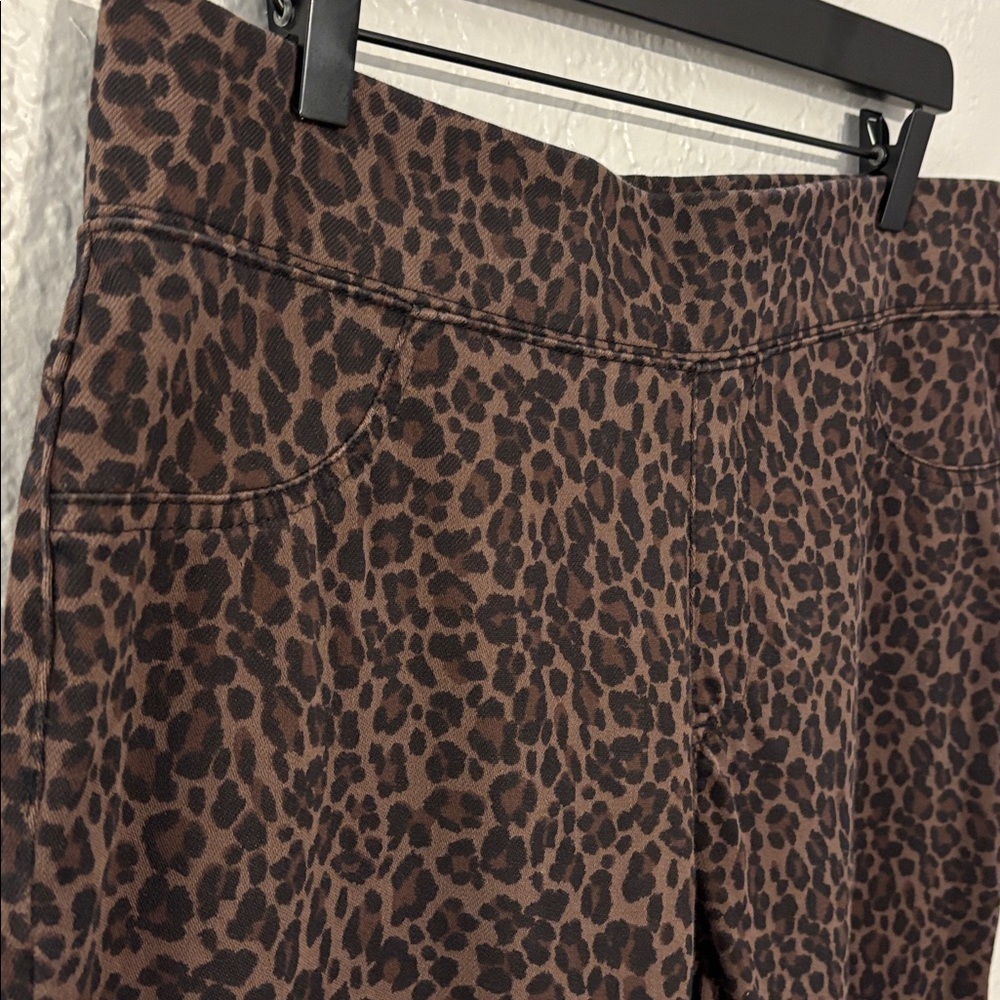 Faded Glory leopard print Brown stretch leggings 1X - Picture 4 of 7